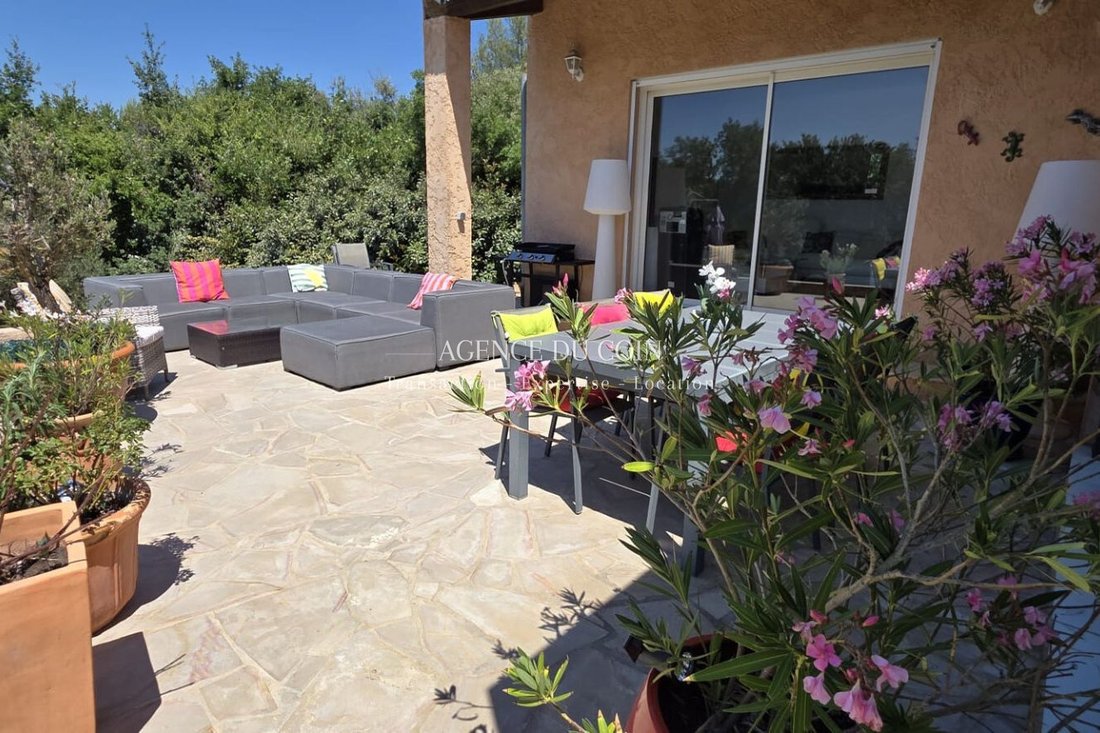 Villa en Tourves, Provenza-Alpes-Costa Azul, Francia 4 - 18931469