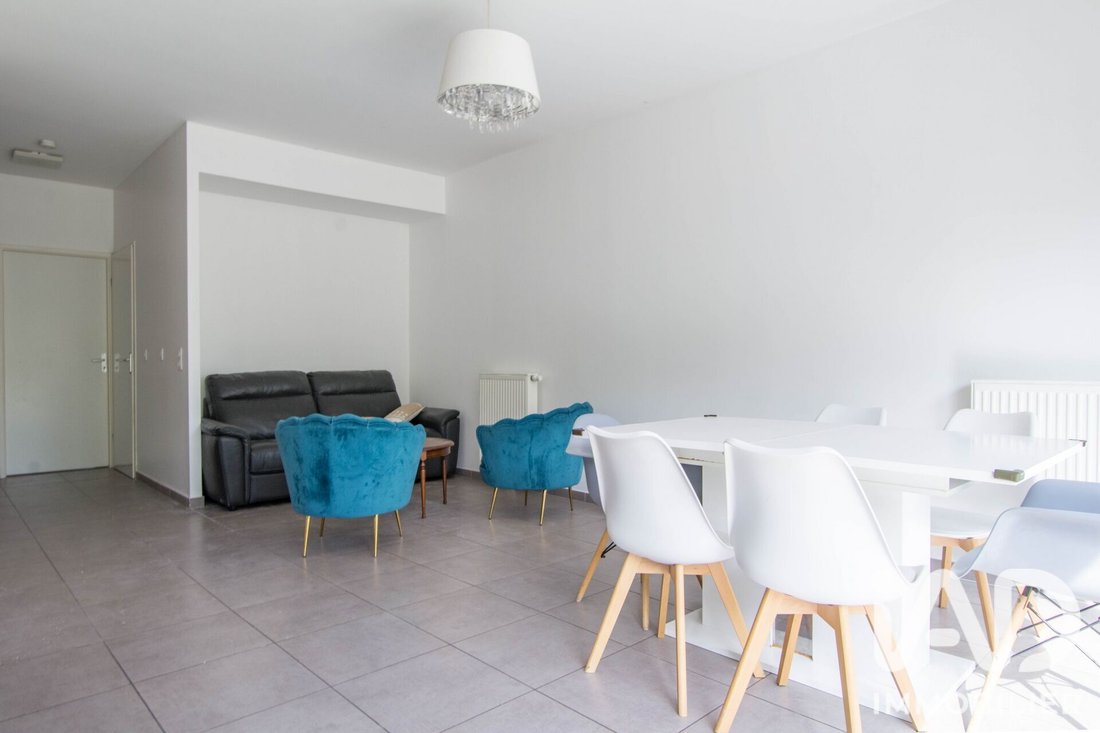 Apartment in Pont du Routoir, Guyancourt, France 2 - 19008327