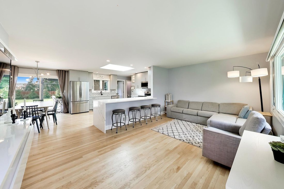 House in Mount Prospect, Illinois, United States 2 - 19000786