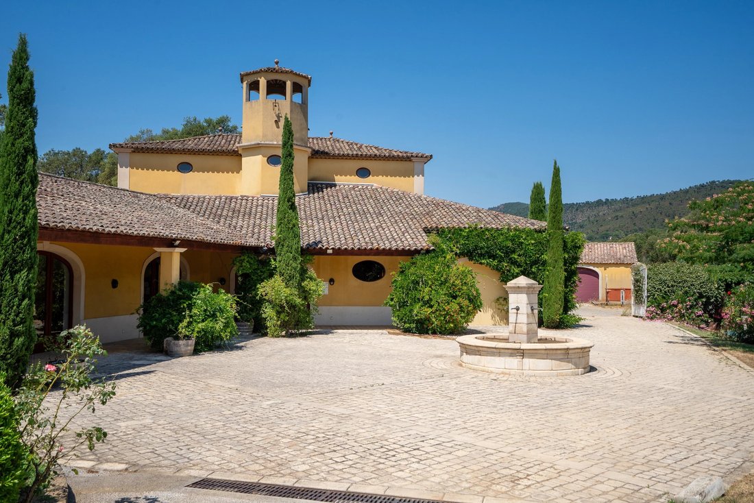 Villa in Ouest, Cogolin, France 2 - 19007370