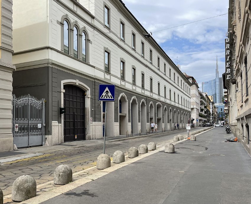Apartment in Centro Storico, Milan, Lombardy 2 - 19000636