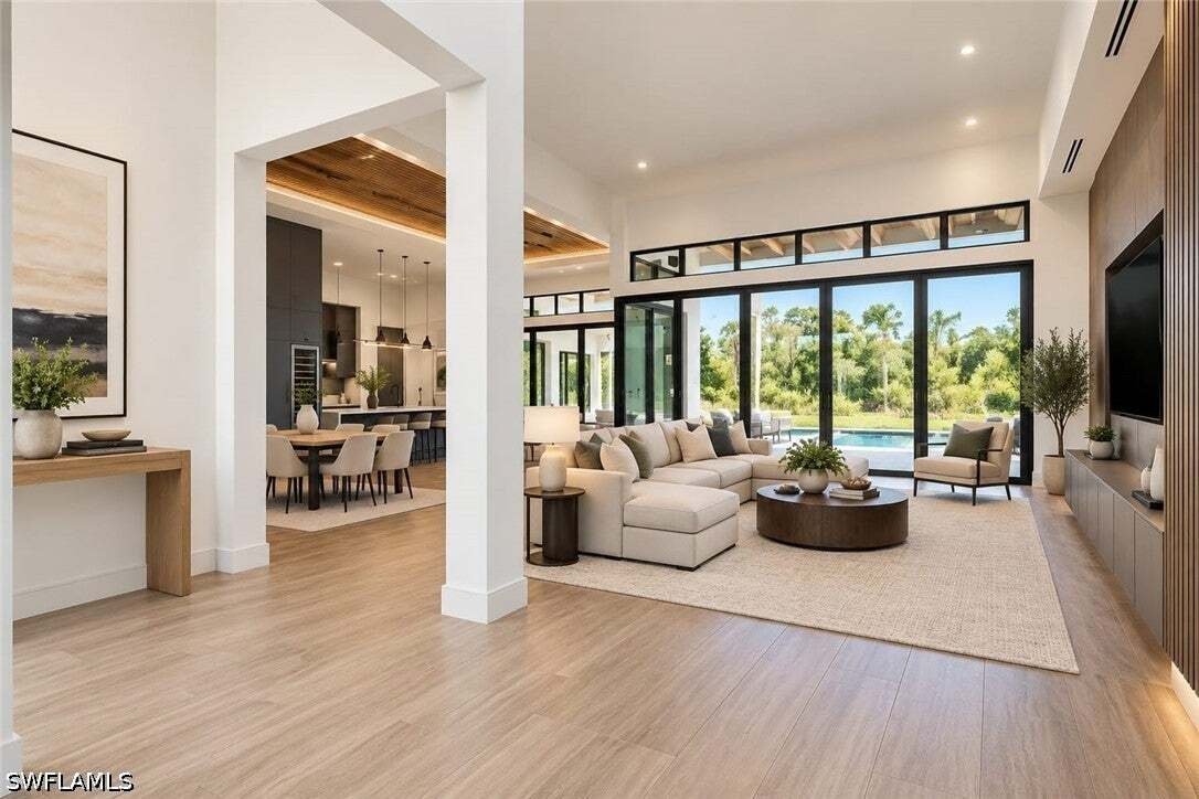 House in Naples, Florida, United States 3 - 19002847