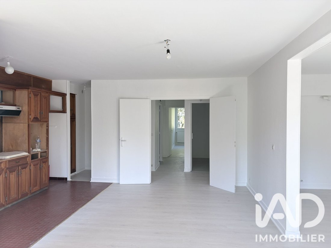 Apartment in Pantin, Ile-de-France, France 2 - 19008392