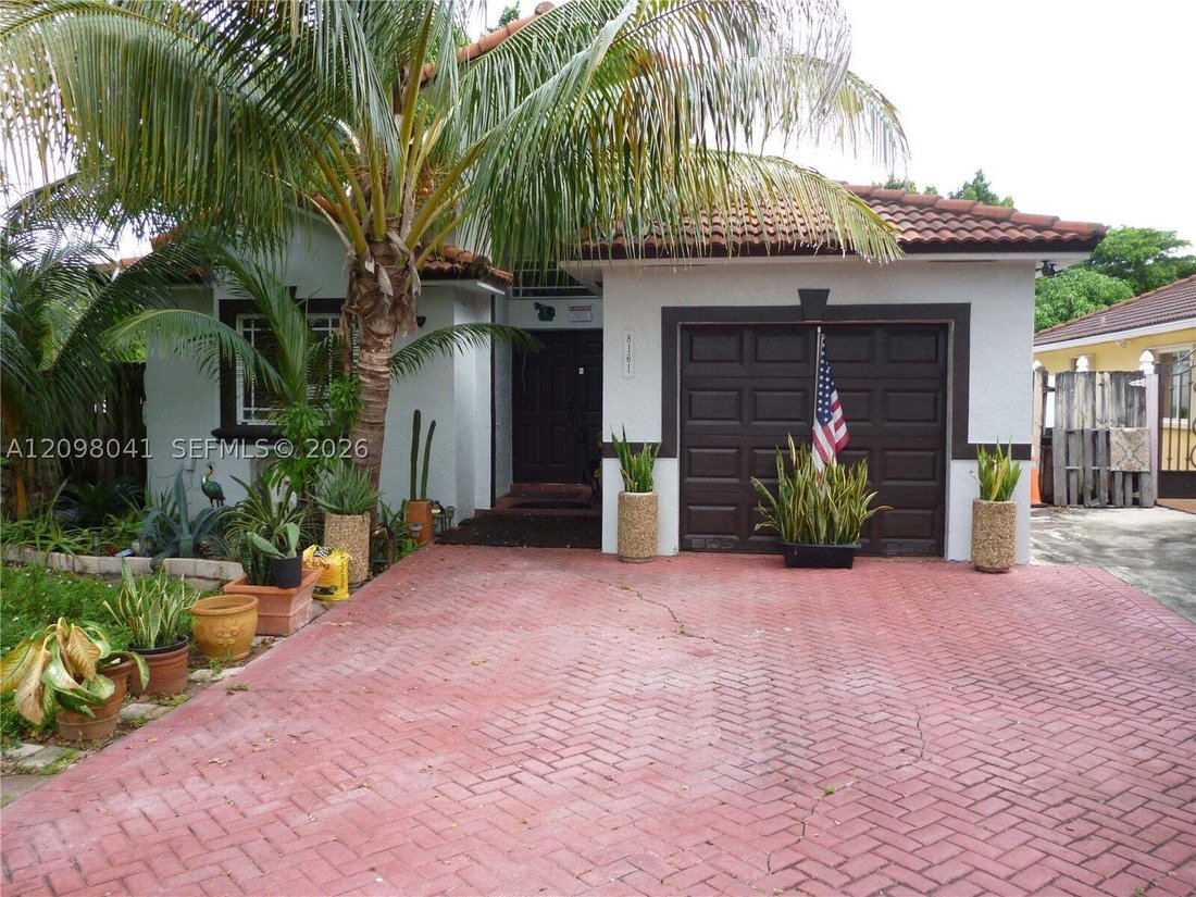 House in Hialeah, Florida, United States 3 - 19000654