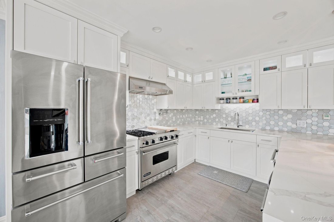 House in New York, New York, United States 5 - 19003239