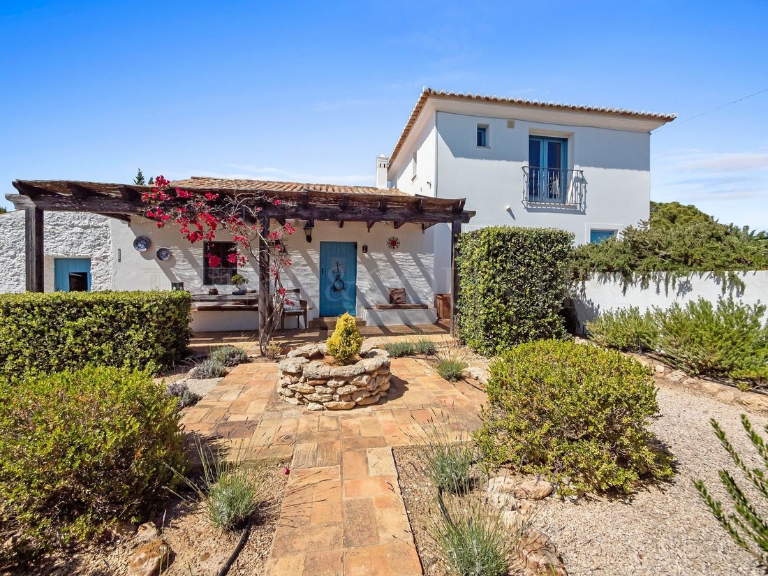 House in Carvoeiro, Algarve, Portugal 2 - 19004910