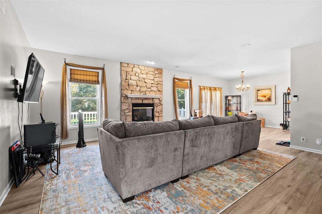 House in Saranac, Michigan, United States 5 - 19000820