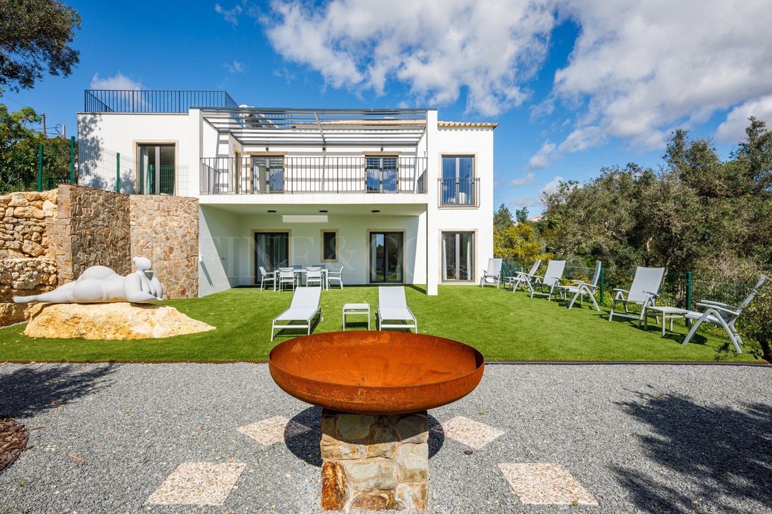 House in Lagoa e Carvoeiro, Algarve, Portugal 1 - 19004784
