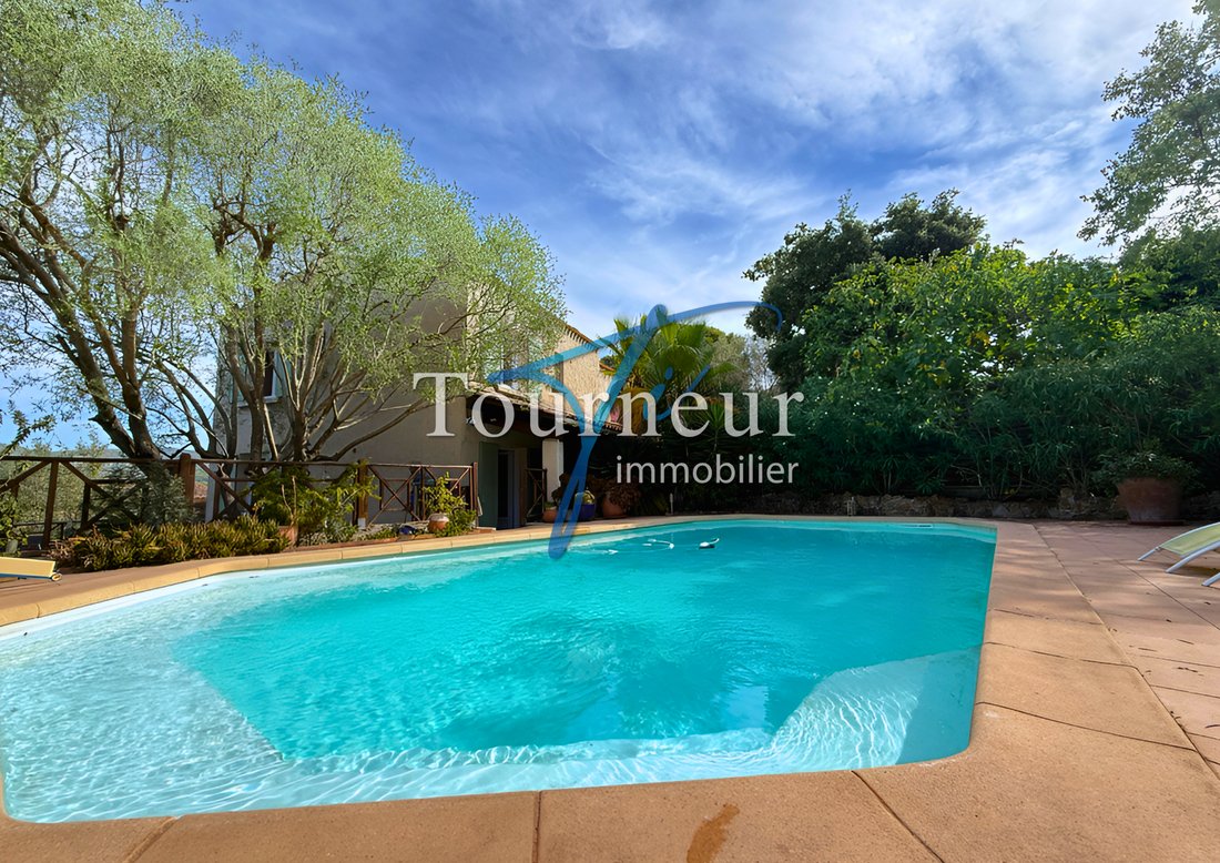 Villa in Nord, Sanary-sur-Mer, France 4 - 19004999