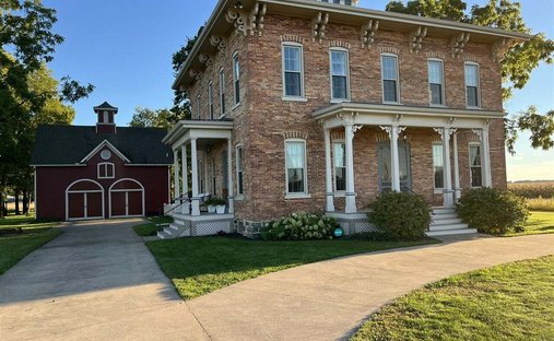 House in White Pigeon, Michigan, United States 1