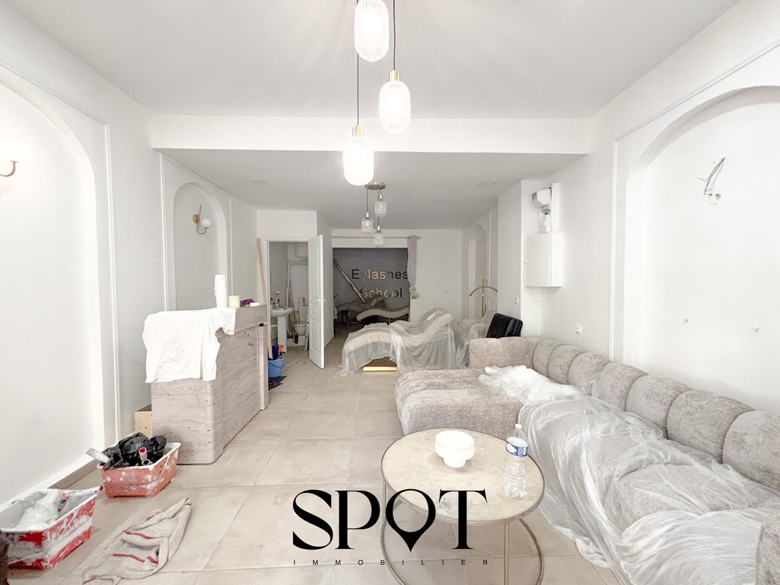 Estate in Saint Marthe, Marseille, Provence-Alpes-Côte d'Azur 4 - 19004651