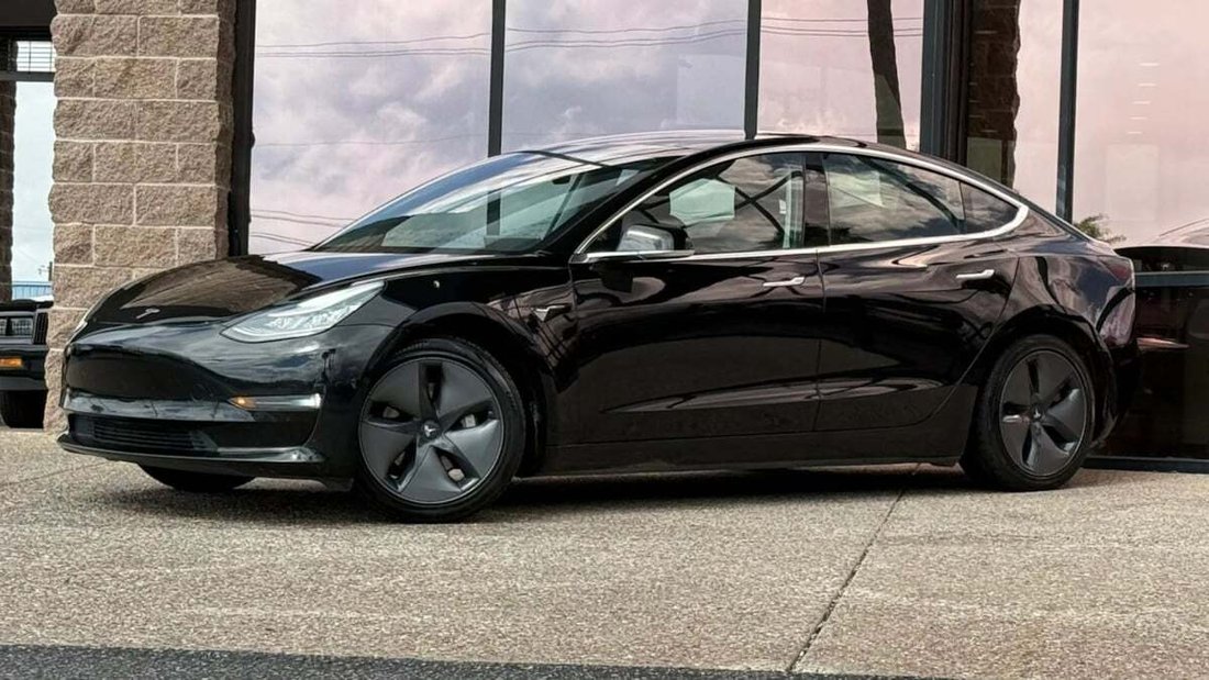 Sedan in Tucson, AZ, United States 3 - 19001320