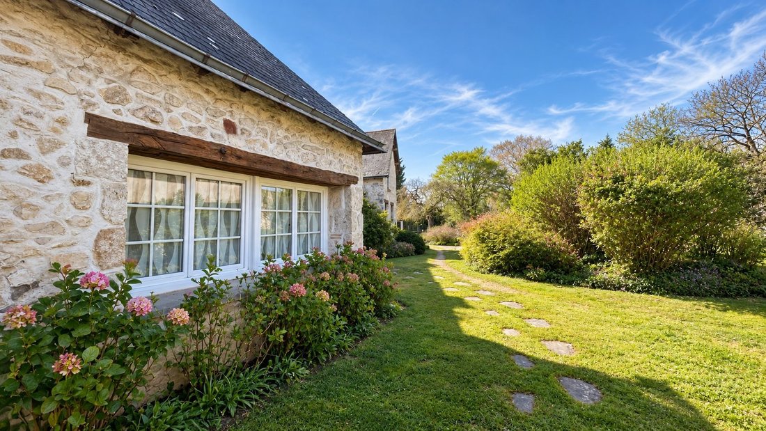 House in Mer, Centre-Val de Loire, France 2 - 19006308