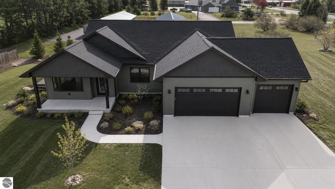 House in Traverse City, Michigan, United States 1 - 19007797