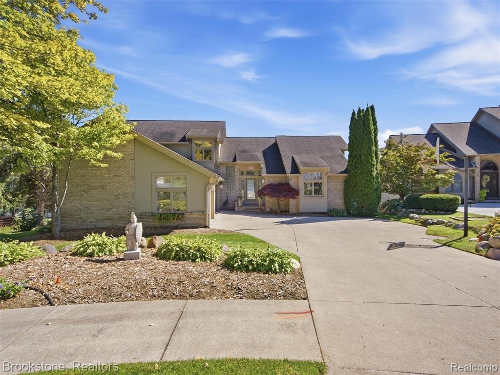 House in Waterford Township, Michigan, United States 3 - 19003759