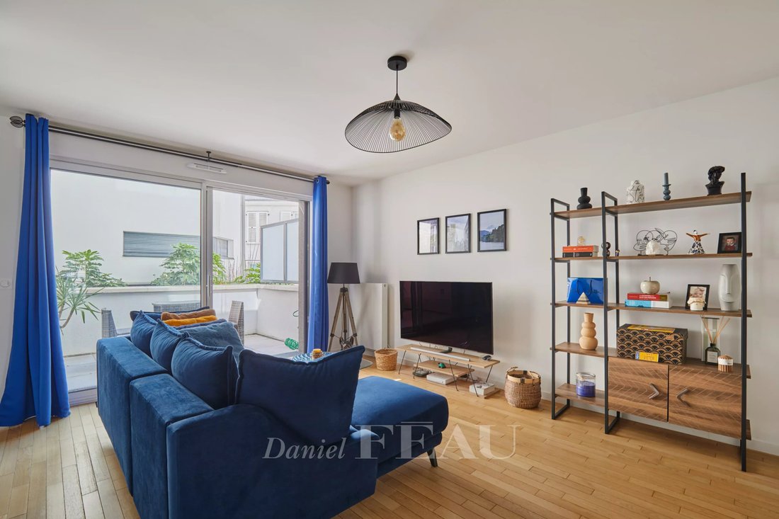 Apartment in Cambronne-Garibaldi, Paris 15e Arrondissement, Paris 1 - 19001618