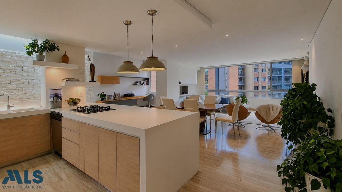 Apartment in Envigado, Antioquia, Colombia 5 - 19007252
