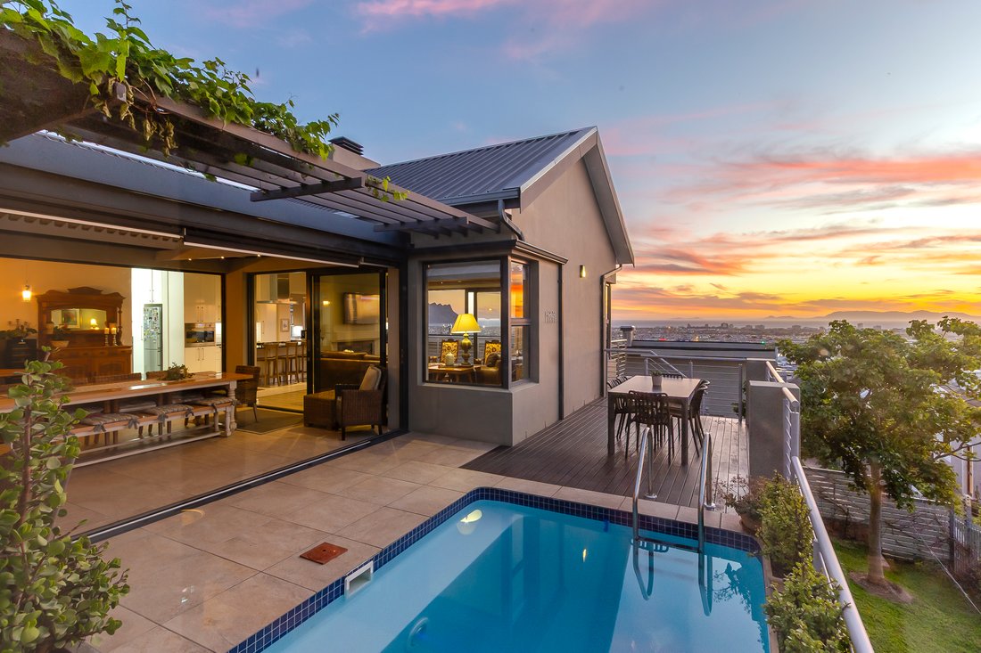 Country House in Strand, Helderberg, Cape Town 2 - 19002155