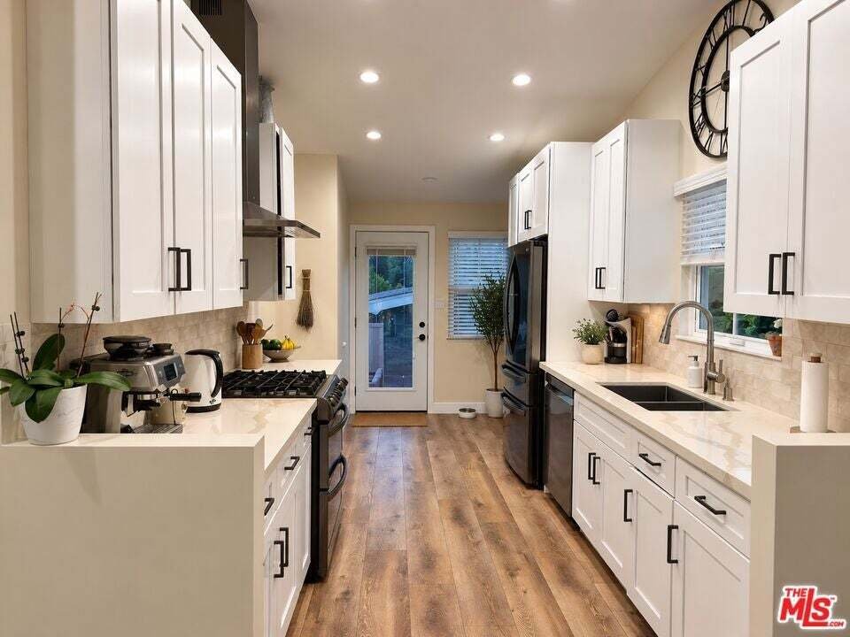House in Glendale, California, United States 5 - 19000426