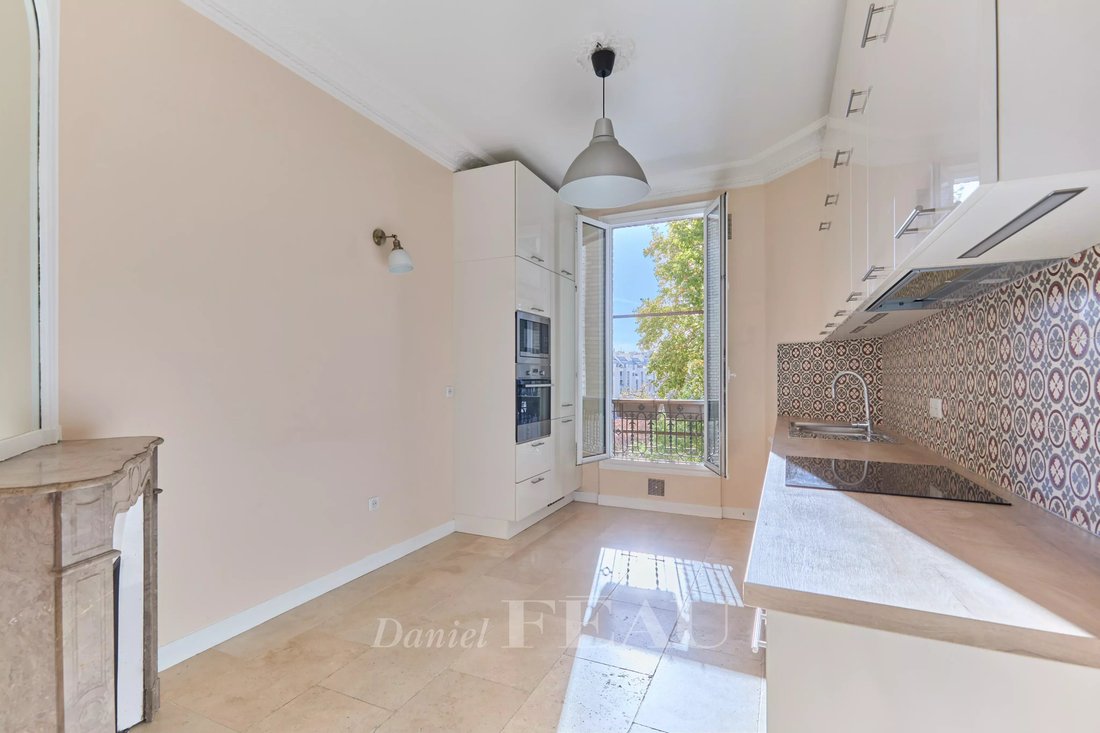 Apartment in Citroën-Boucicaut, Paris 15e Arrondissement, Paris 4 - 19001645