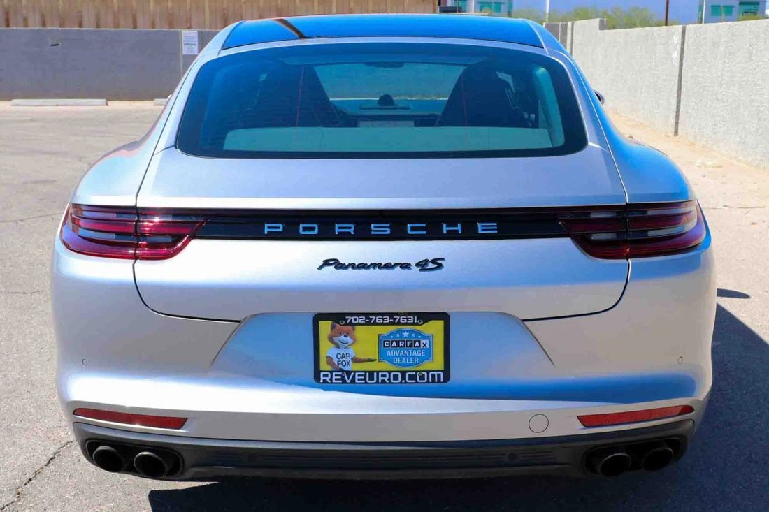 Sedan in Las Vegas, NV, United States 4 - 19008048