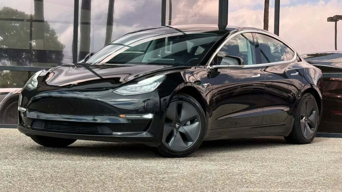 Sedan in Tucson, AZ, United States 2 - 19001320