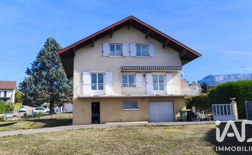 Maison à Annecy-le-Vieux, Annecy, France 1