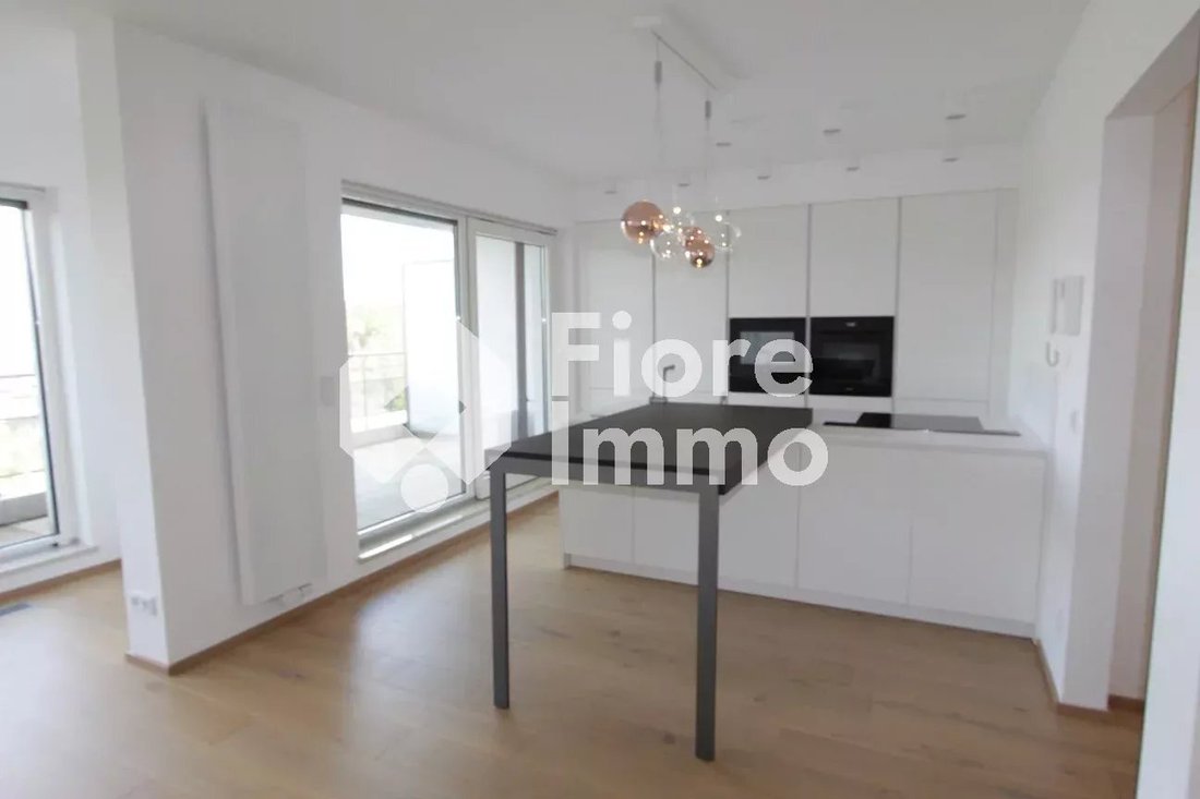 Apartment in Luxembourg, Luxembourg District, Luxembourg 2 - 14670658