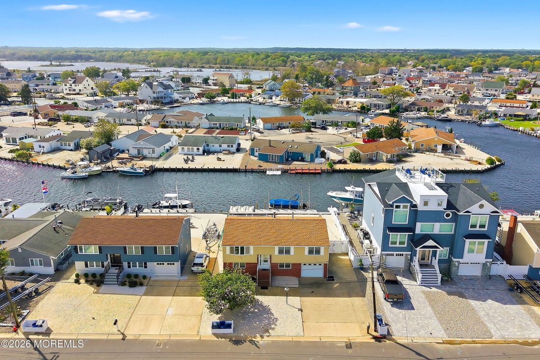 Barnegat Township, New Jersey, United States 3 - 19002606
