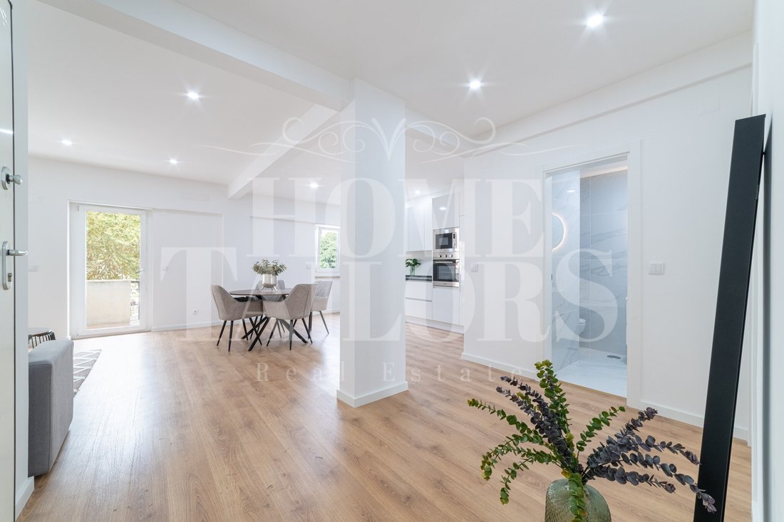 Apartment in Benfica, Lisbon, Portugal 2 - 19007603