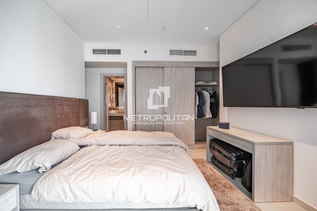 Apartment in Palm Jumeirah, Dubai, United Arab Emirates 4 - 19001907