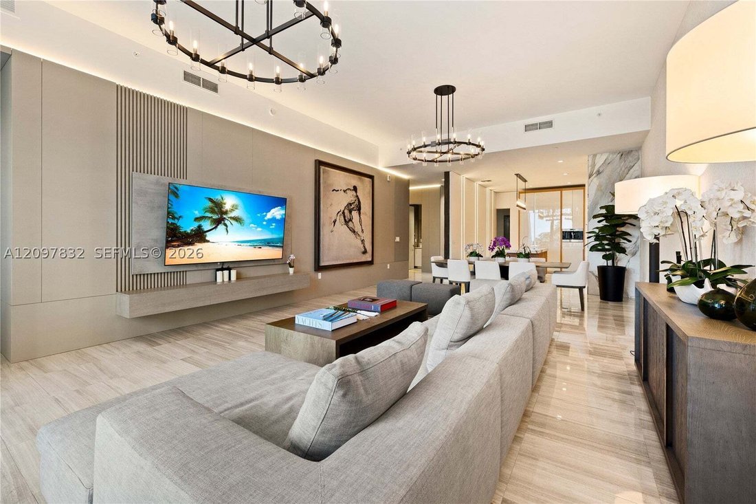 Condo in Miami, Florida, United States 1 - 18995681