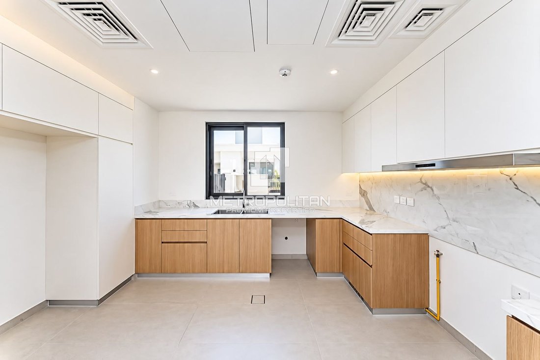 Townhouse in Al Furjan, Dubai, United Arab Emirates 4 - 19007950