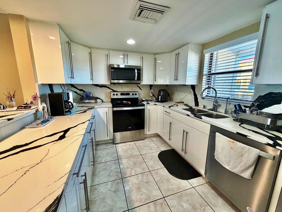 Apartment in Freeport, Freeport, The Bahamas 4 - 19006913