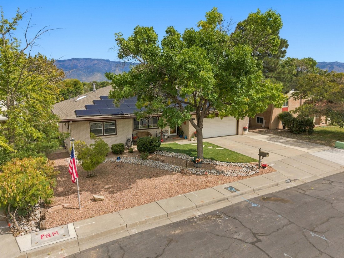 House in Albuquerque, New Mexico, United States 3 - 19002665
