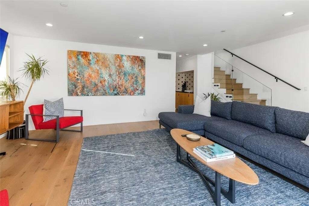 House in Signal Hill, California, United States 5 - 19005756