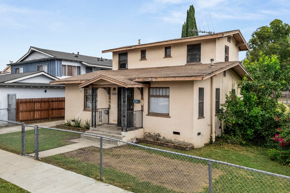 House in Signal Hill, California, United States 2 - 19002566