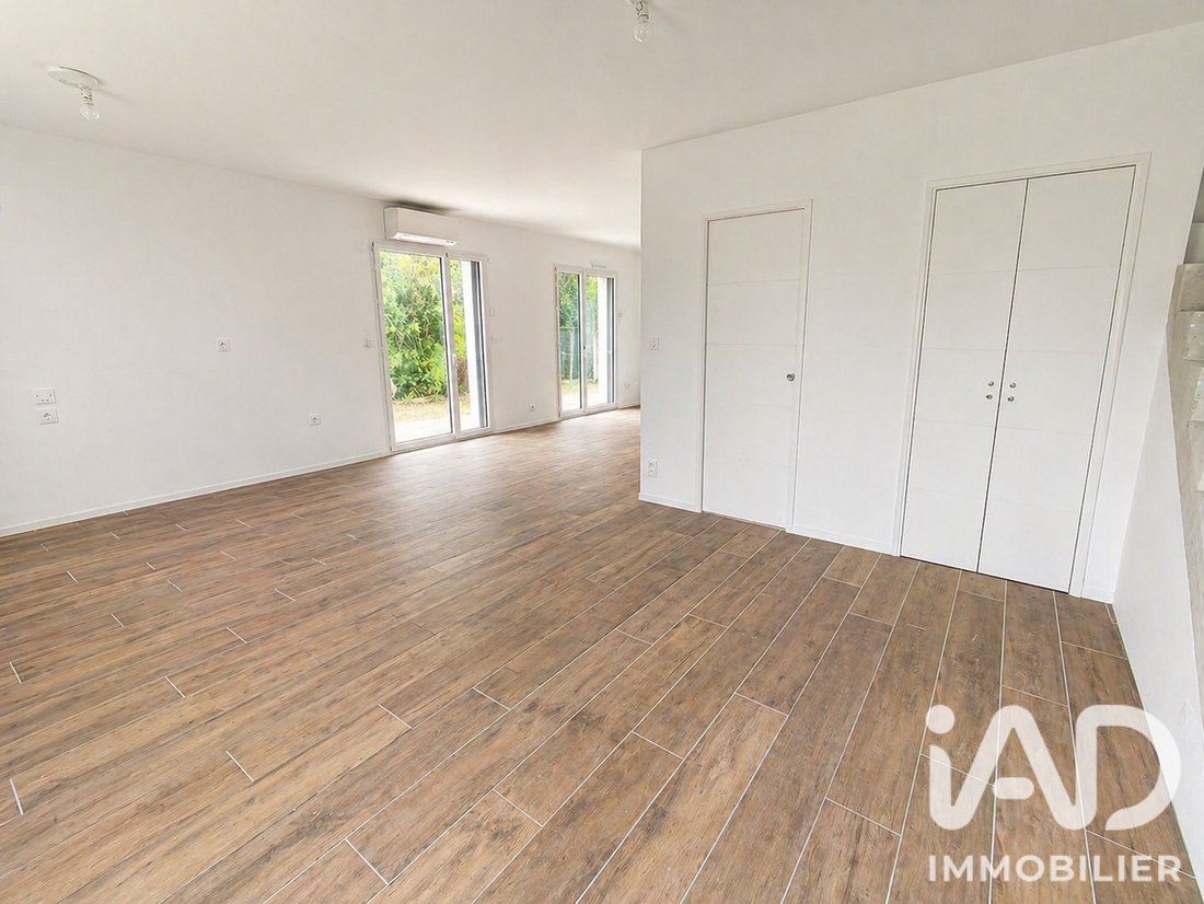 House in Talence, Nouvelle-Aquitaine, France 2 - 19008469
