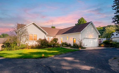 House in Saranac, Michigan, United States 1