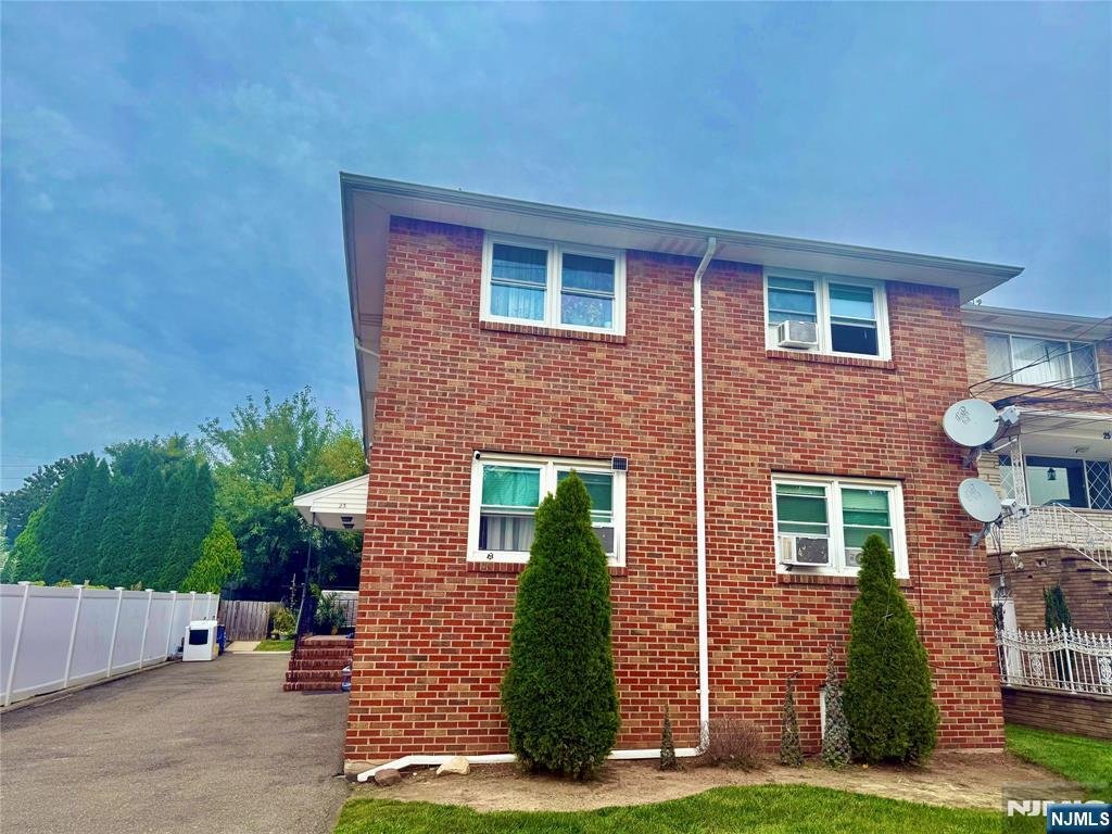 House in Wallington, New Jersey, United States 2 - 19000074
