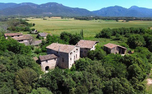 House in Sant Ferriol, Catalonia, Spain 1