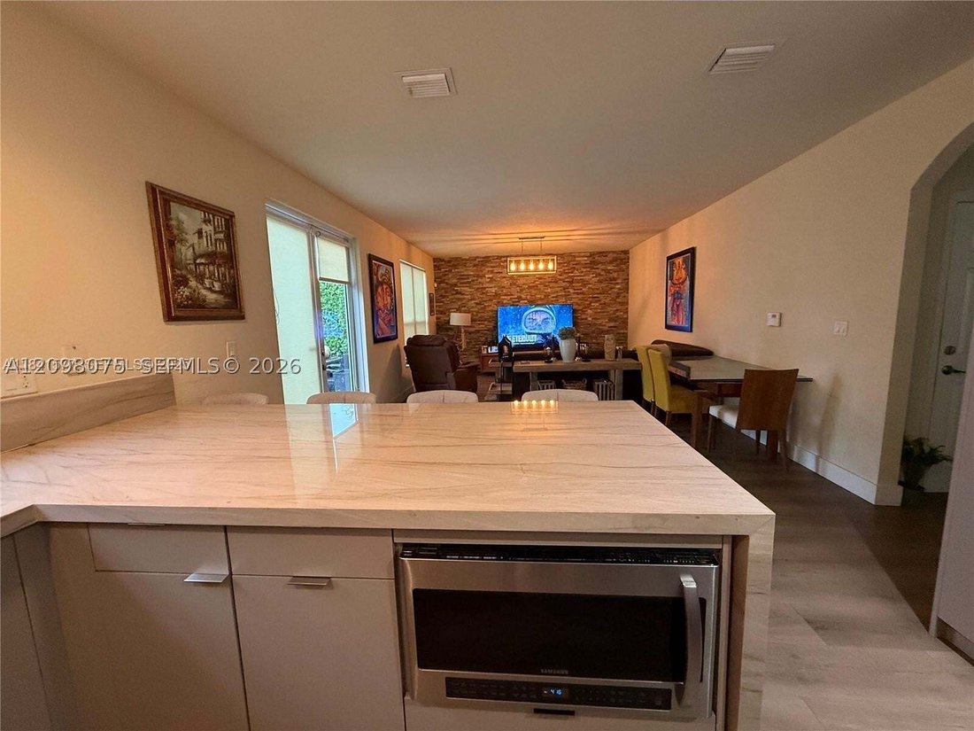House in Miami, Florida, United States 5 - 19003566