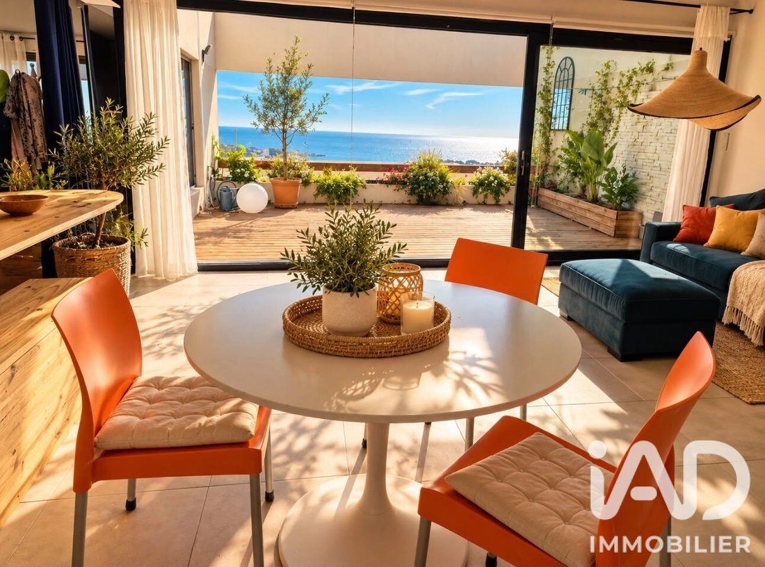 Apartment in Bandol, Provence-Alpes-Côte d'Azur, France 3 - 19008401