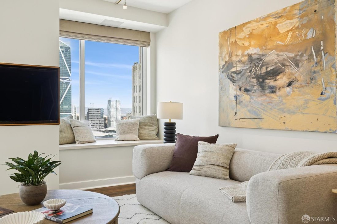 Condo in San Francisco, California, United States 2 - 19002782