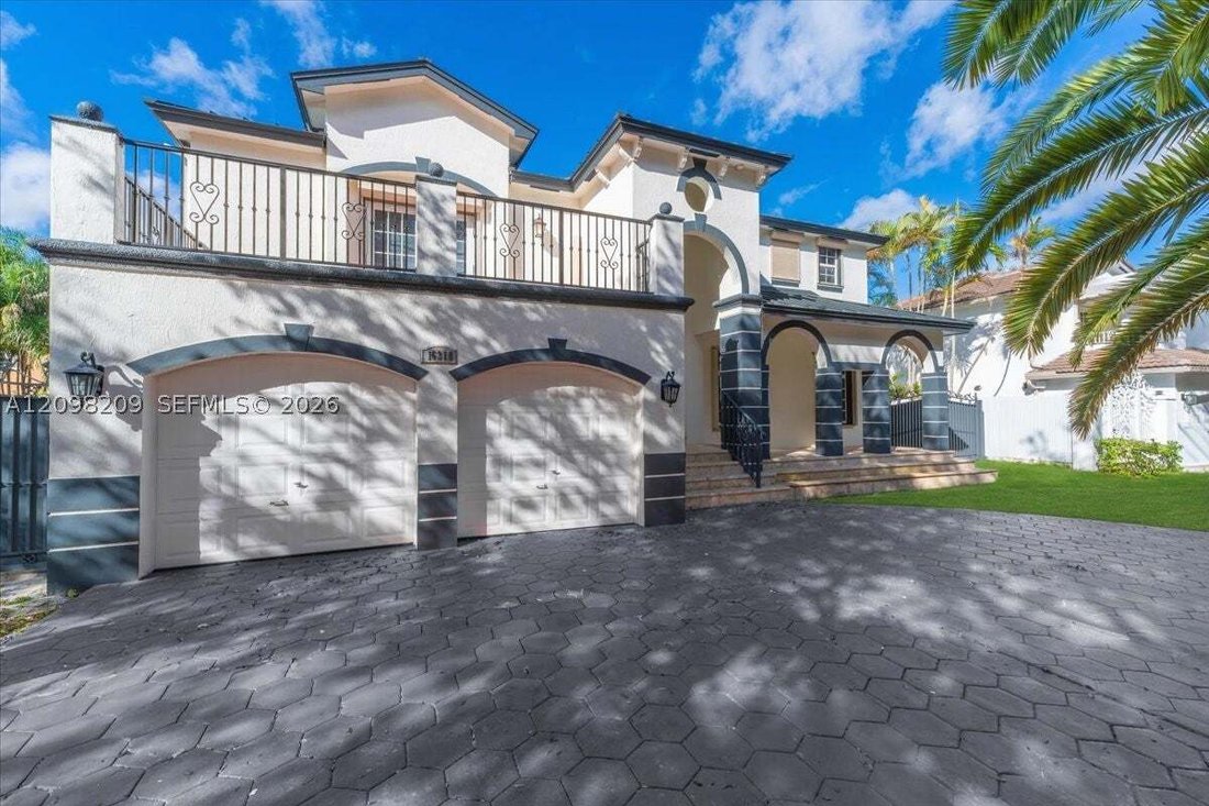 House in Hialeah, Florida, United States 2 - 19003542