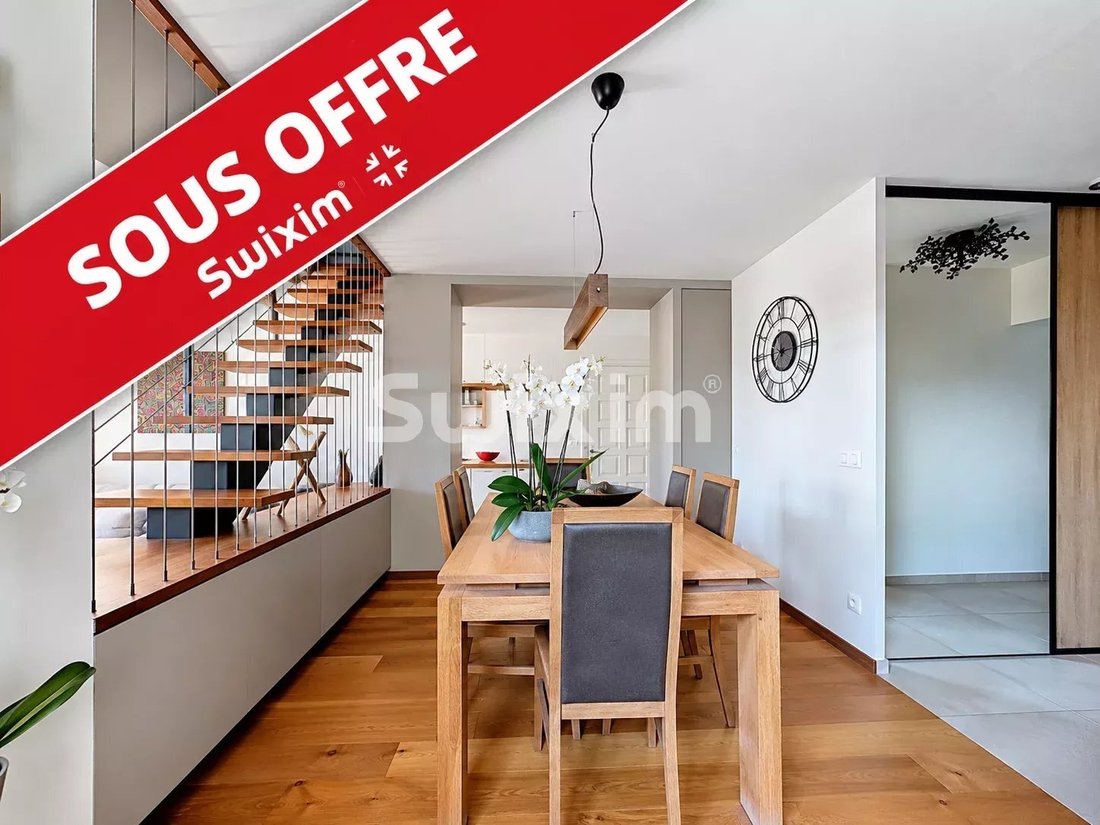 Apartment in Saint-Julien-en-Genevois, Auvergne-Rhône-Alpes, France 1 - 17483125