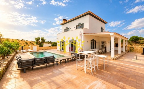Villa in Tavira (Santa Maria und Santiago), Algarve, Portugal 1