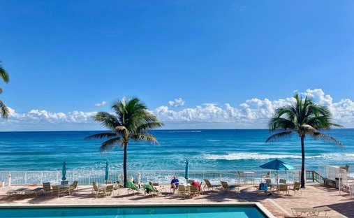 Condo in Palm Beach, Florida, United States 1