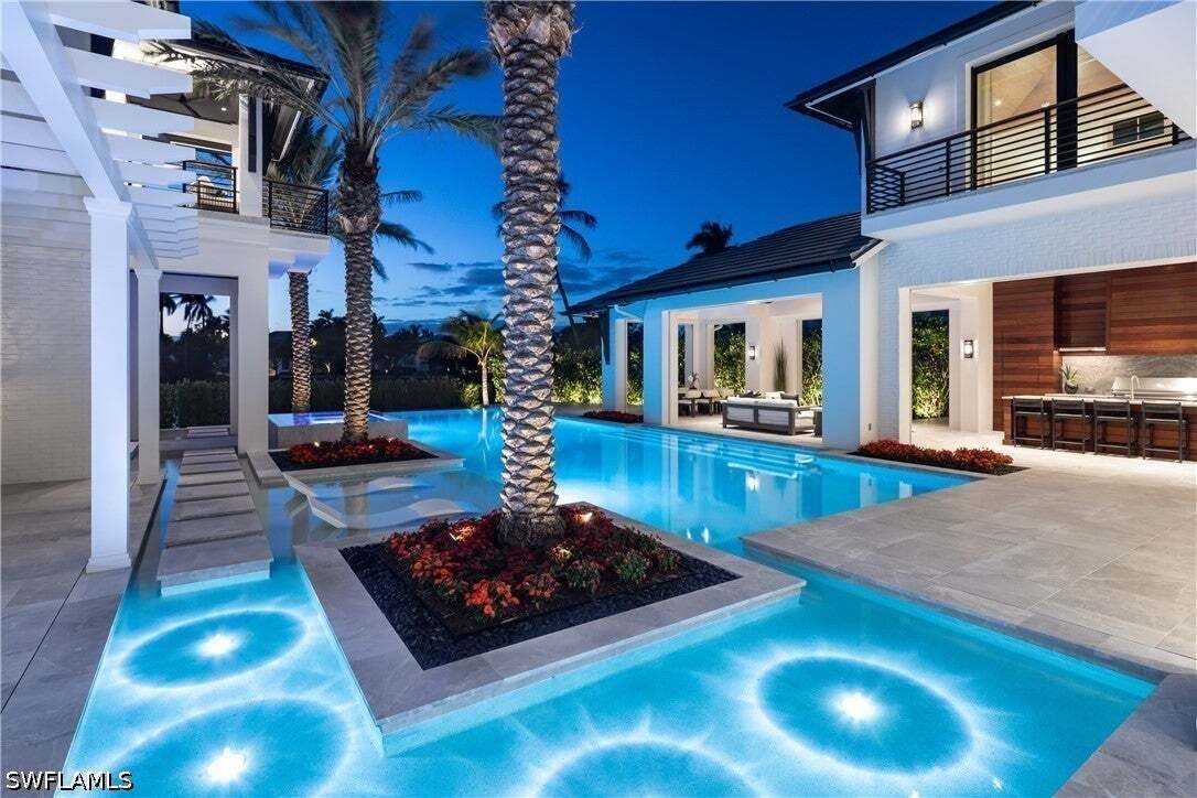 House in Naples, Florida, United States 4 - 19006431