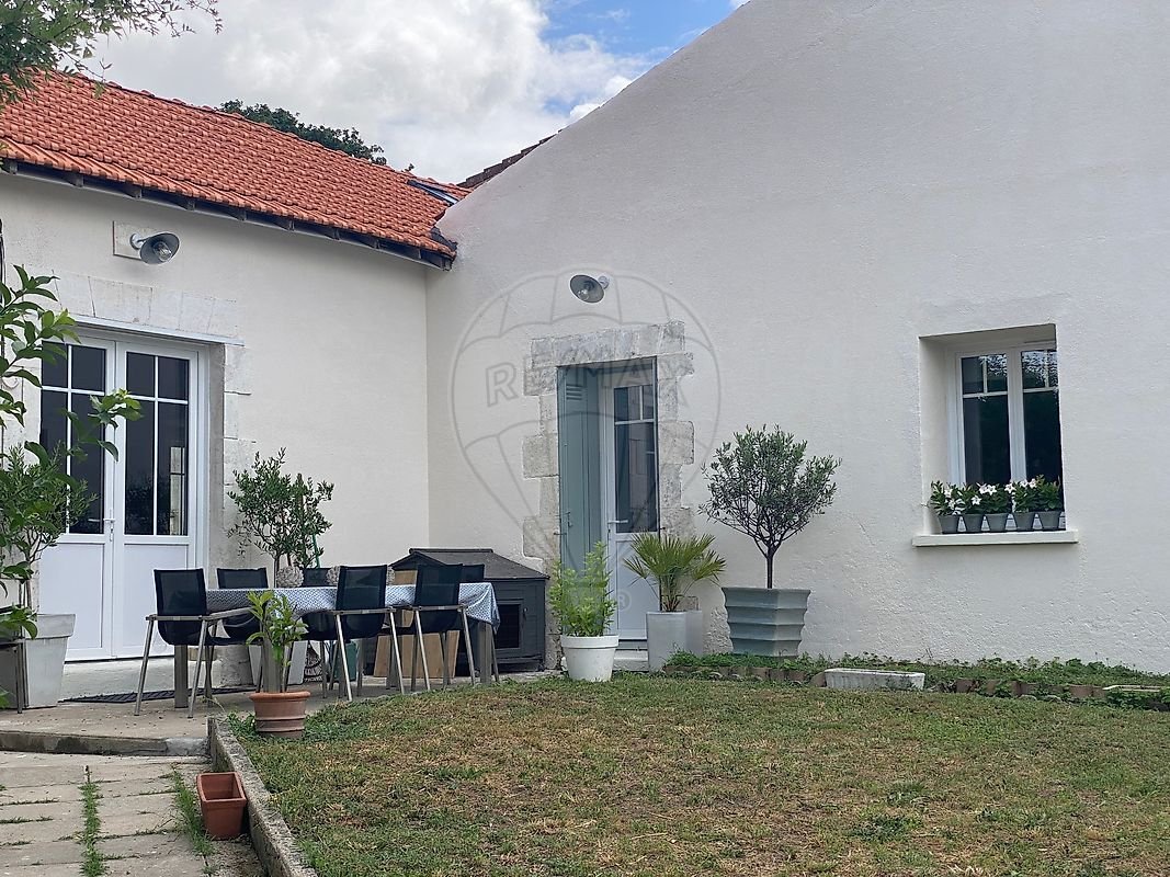 House in Saint-Palais-sur-Mer, Nouvelle-Aquitaine, France 2 - 19001384